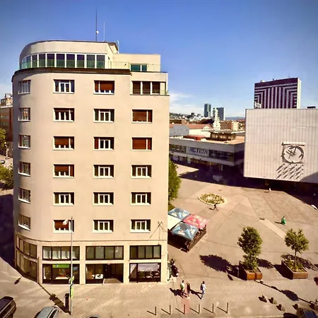 Comfy In The Heart Of Town Lejlighed